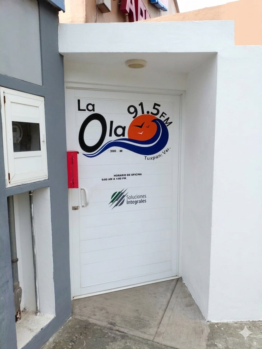 La Ola.